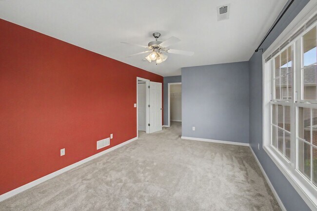 Building Photo - 106 Essex Ln