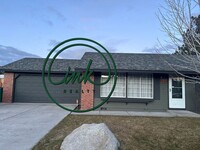 Building Photo - Single Family Home for Rent in Carson City