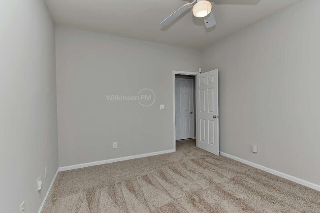 Building Photo - Beautiful 4-Bedroom Two Story Home with Fe...