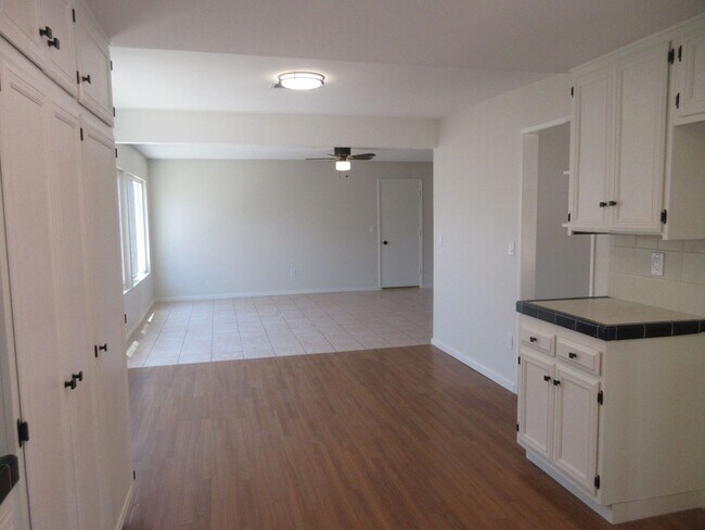 Building Photo - Duggan Property Management, Inc presents, Gorgeous home in Porter Ranch On Braemore Rd.