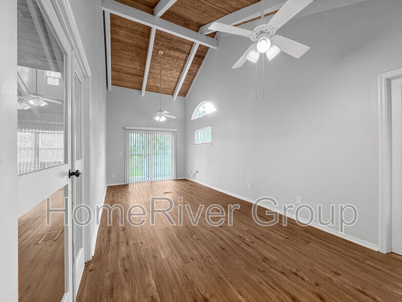 Building Photo - 5743 Eden Ln