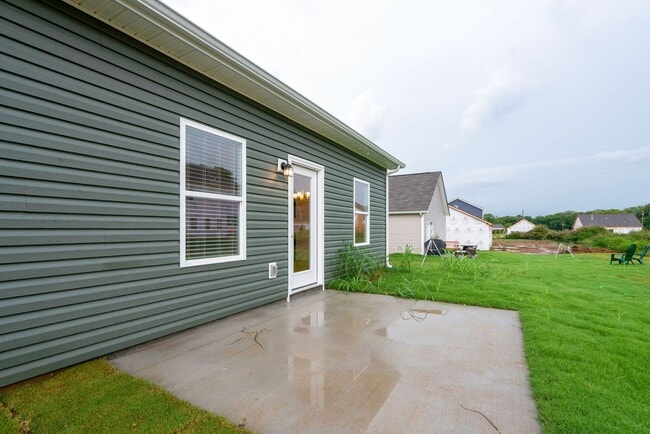 Building Photo - New Construction! 3 Bed, 2 Bath, Single fa...