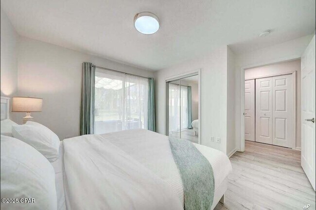 Building Photo - 2623 Lagoon Knoll Dr