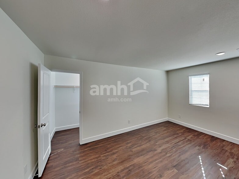 Building Photo - 292 Dahlia Rachel Pl