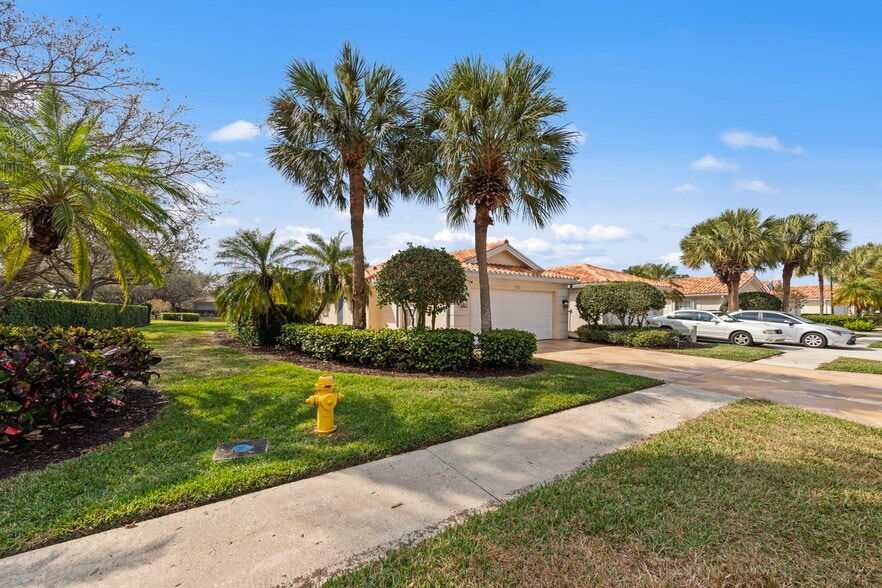 Building Photo - 4748 San Carlo Ct