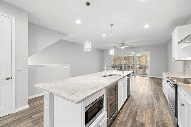 Building Photo - 807 Callista Cay Loop