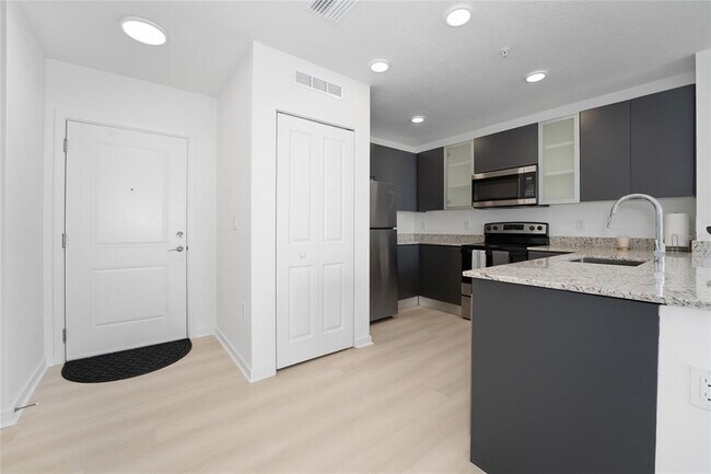Building Photo - 5587 Millennia Park Dr