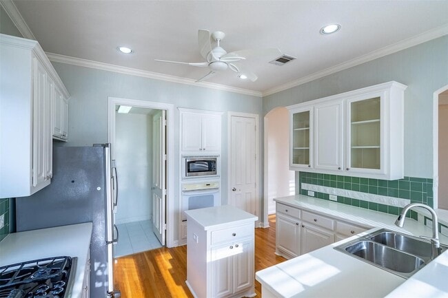Building Photo - 3604 Blackwood Ct