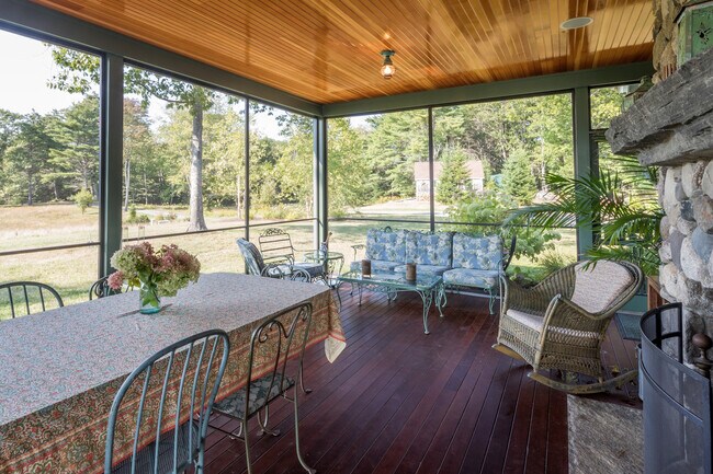 Building Photo - 378 Mill Rd