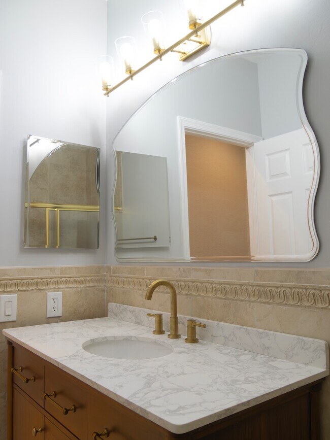 Building Photo - 2288 Quail Roost Dr