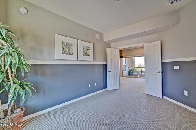 Building Photo - 33575 N Dove Lakes Dr