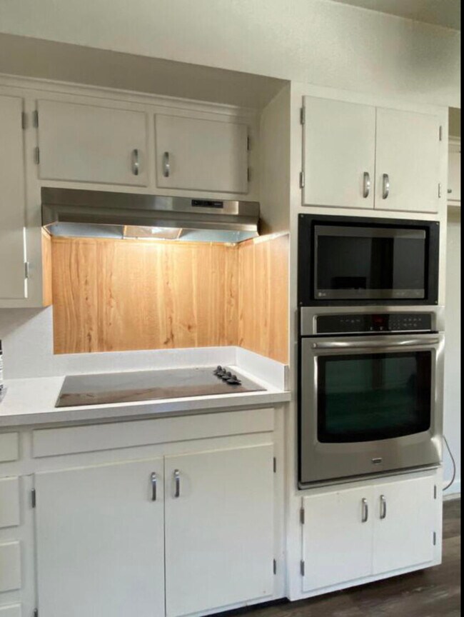 Building Photo - 3505 46th St