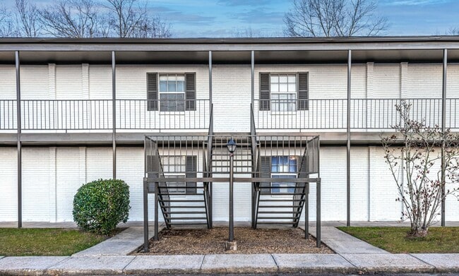 Building Photo - 6264 US 49