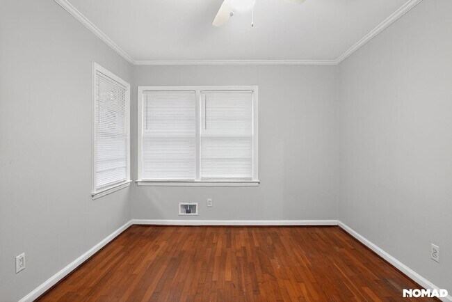 Building Photo - 2644 Pineland Ave