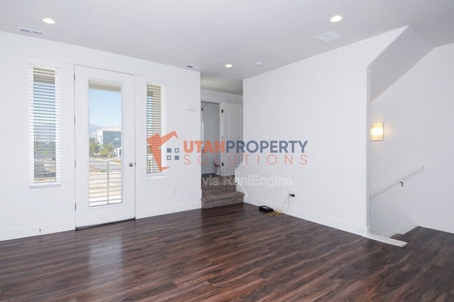 Building Photo - 11219 Clear Blue Dr