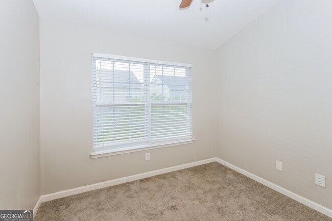 Building Photo - 153 Prity Ct