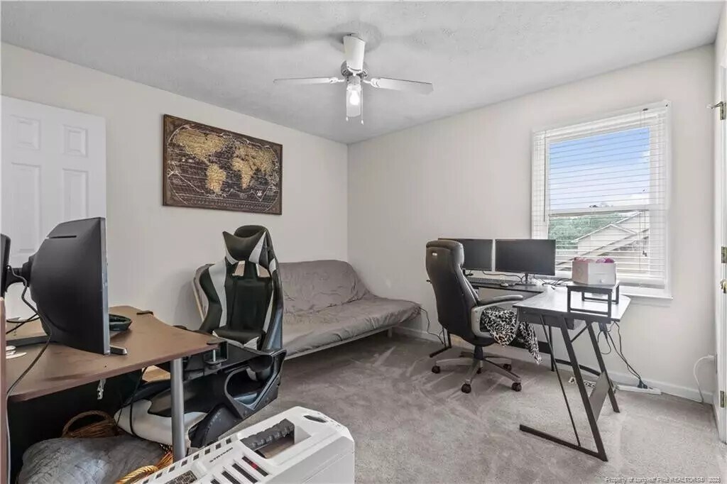 Building Photo - 5551 Robmont Dr