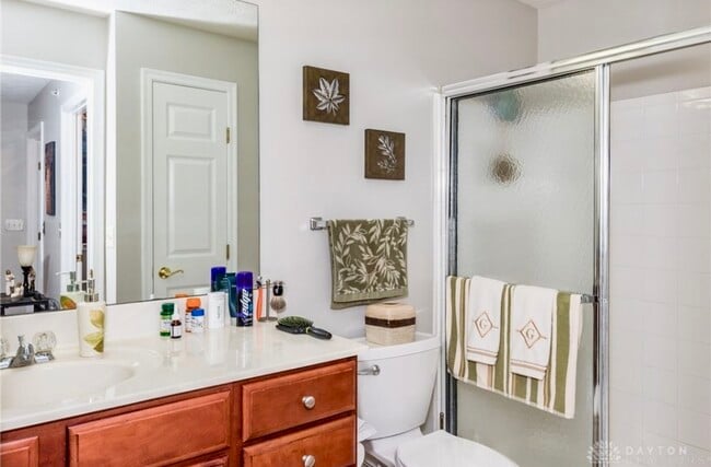 Building Photo - Crestmont 104