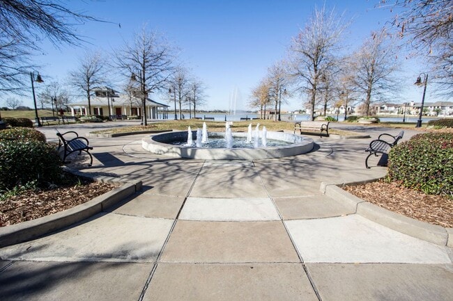 Building Photo - FOR RENT in SUGAR MILL POND!