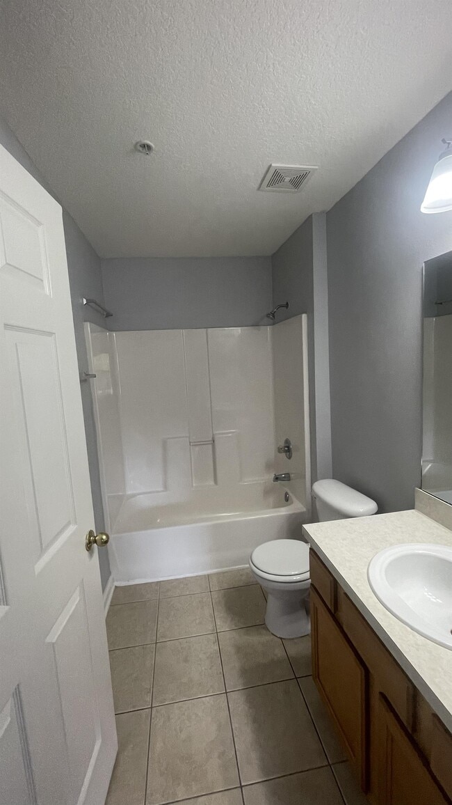 Building Photo - 3670 Kirkpatrick Cir