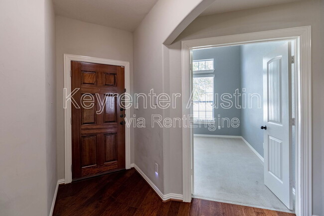 Building Photo - 188 Orchard Hill Trail