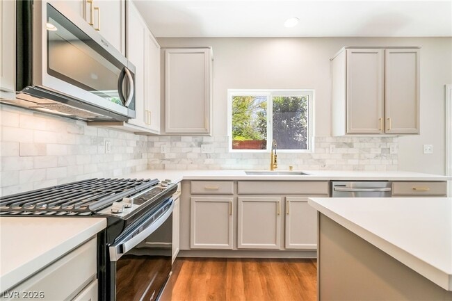 Building Photo - 3520 S Dune Grass St