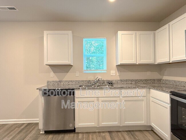 Building Photo - 5080 Grain Ct