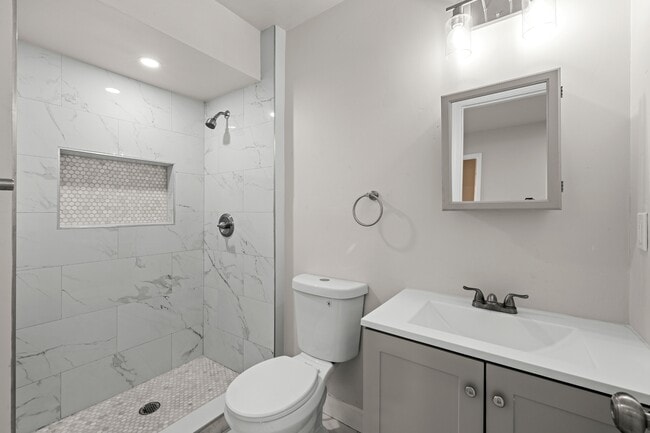 Building Photo - 5528 Dorothy Dr