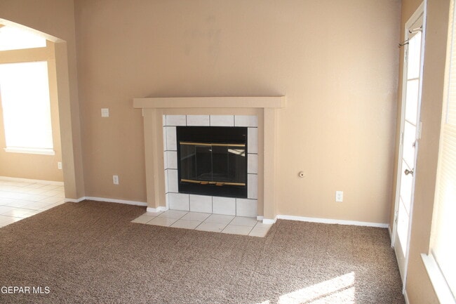 Building Photo - 12217 Red Sun Dr