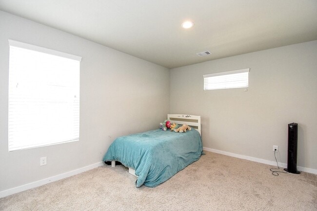 Building Photo - 2222 Emerald Diamond Ct