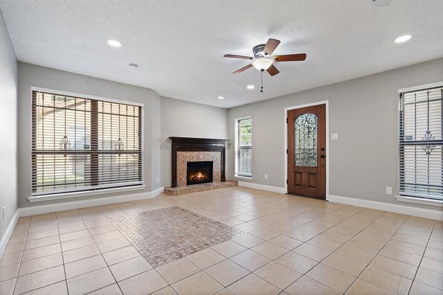 Building Photo - 1507 Gailbrook Ln
