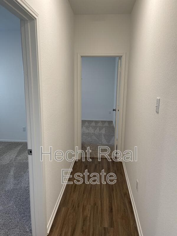 Building Photo - 267 Geode Glen