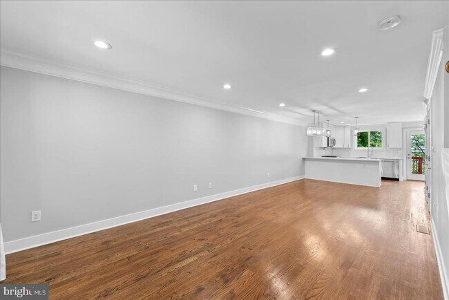 Building Photo - 1273 Oates St NE