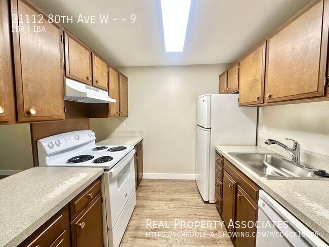 Building Photo - 21112 80th Ave W