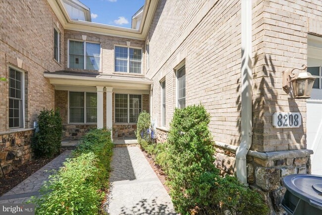 Building Photo - 8208 River Quarry Pl