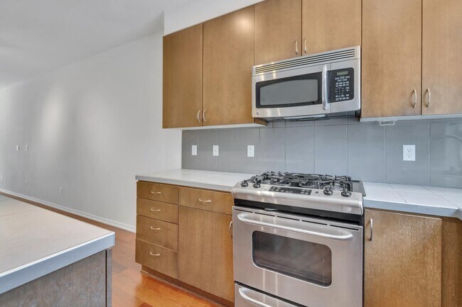 Building Photo - 15200 NE 81st Way