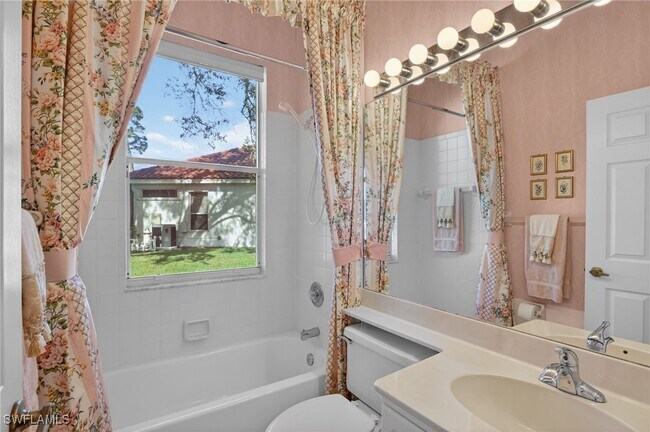 Building Photo - 6687 Huntley Ln S