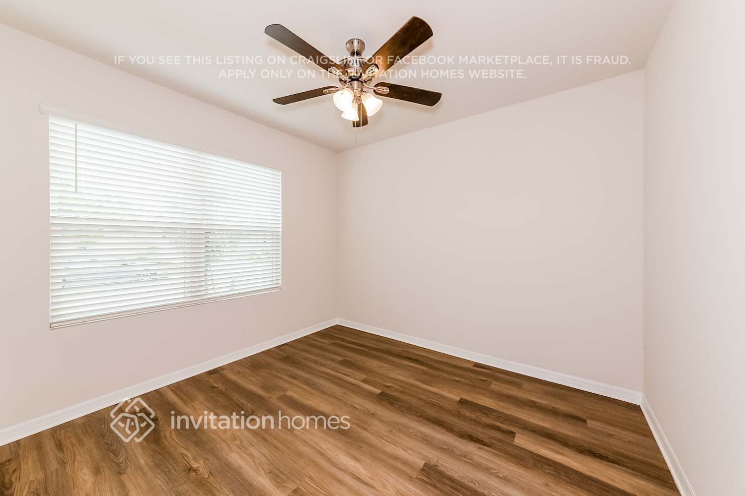 Building Photo - 8021 Majestic Palms Ct
