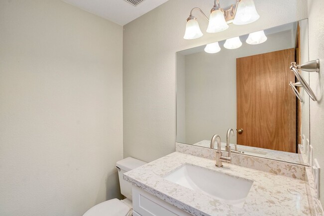 Building Photo - 3 Bedroom Home in Lake Stevens!