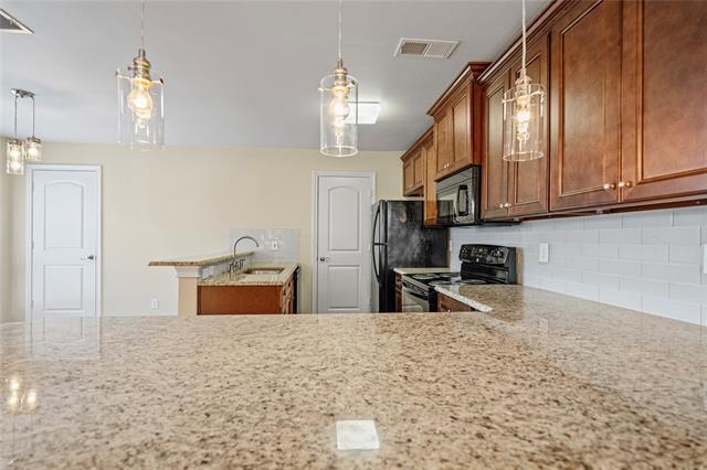 Building Photo - 5616 Preston Oaks Rd