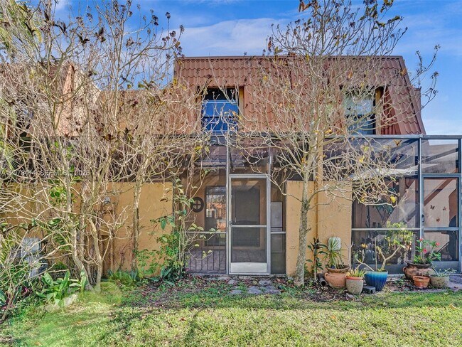 Building Photo - 9148 Lime Tree Ln
