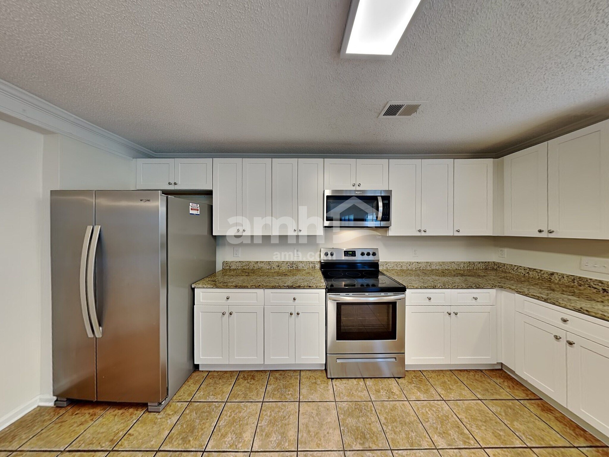 Building Photo - 2116 Maple Tree Ct