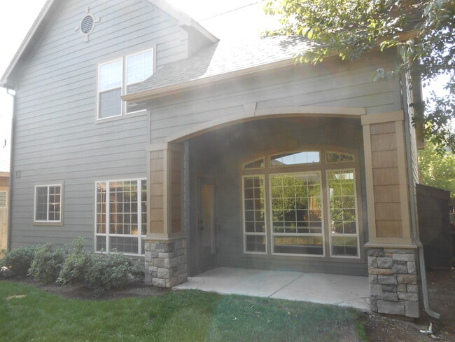 Building Photo - 60982 Grand Targhee Dr