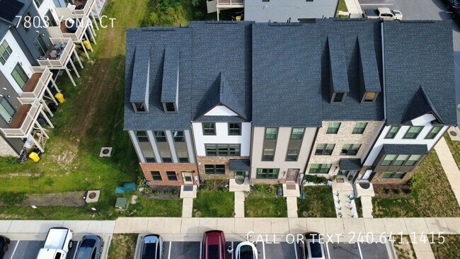 Building Photo - 7803 Yona Ct