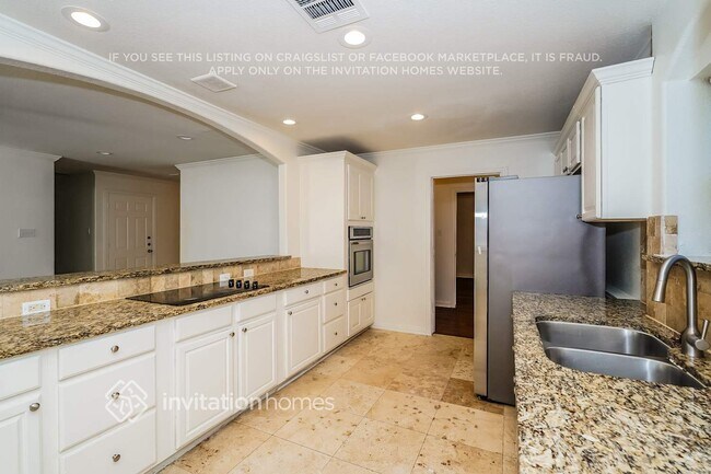 Building Photo - 209 King Trail