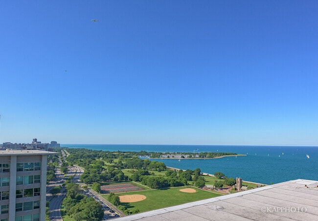 Building Photo - 3600 N Lake Shore Dr