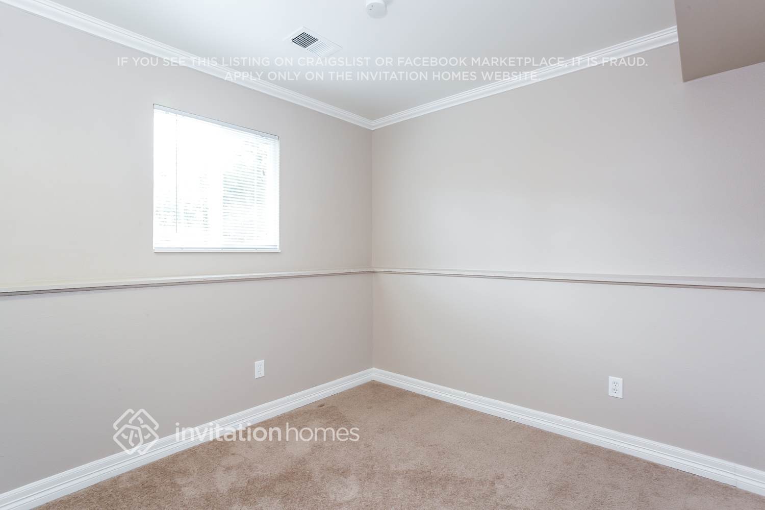 Building Photo - 4817 S Pitkin Way