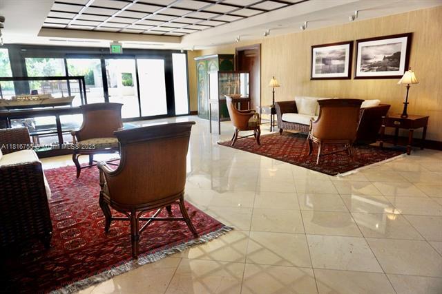 Building Photo - 151 Crandon Blvd