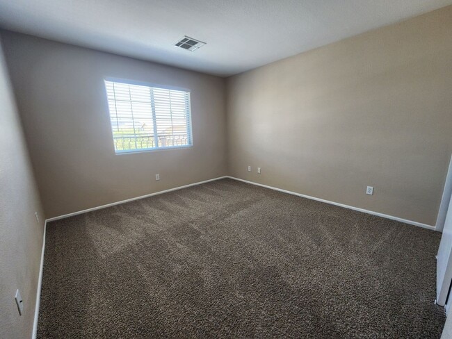 Building Photo - 7748 Cascade Bluffs Ct