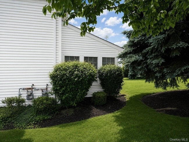 Building Photo - 263 Tamerisk Ln